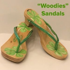 “Woodies” Sandals